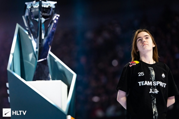 UP赛后群访 教练：今天的一些对线和中期的小细节没有做好