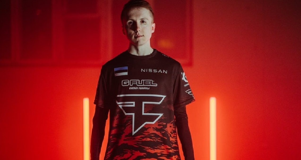 谢帆：Uzi在BLG打一场给30万 这么点钱RNG会放Uzi复出？